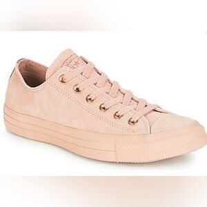 Converse Allstars Low Top Rose Gold Pink Blush Sneakers.